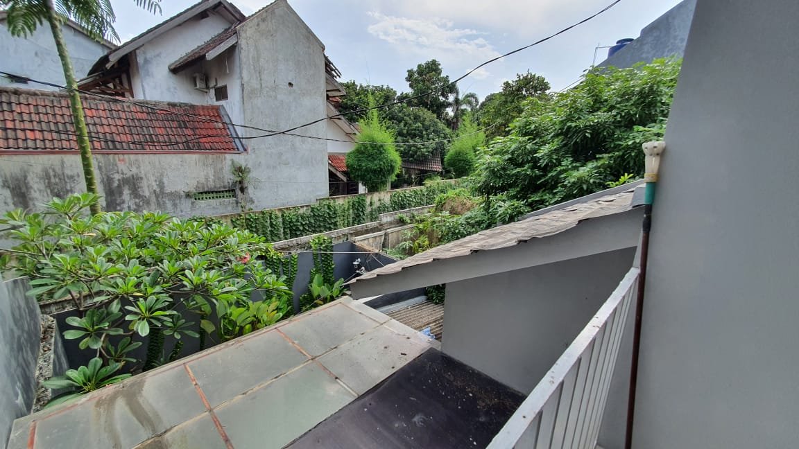 Dijual Rumah Dalam Cluster dekat MRT Halaman Luas - 14