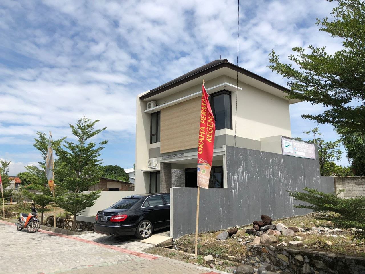 Rumah idaman Cluster Graha Permata Regency Kota Cirebon - 3