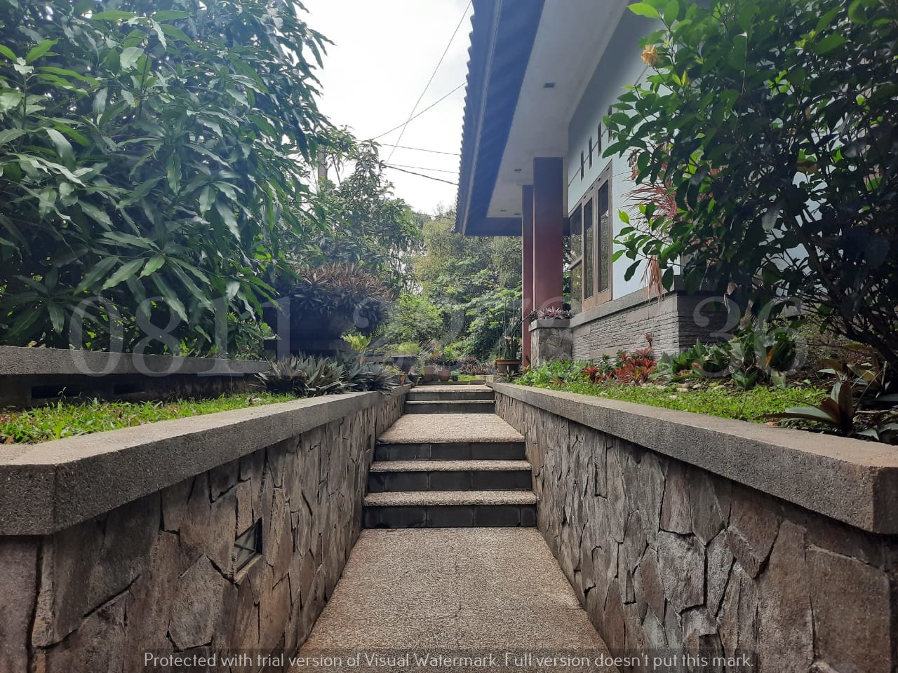 Dijual Rumah Komp. Fadjar Raya Pusat Kota Cimahi Lingkungan Aman dan Nyaman - 2