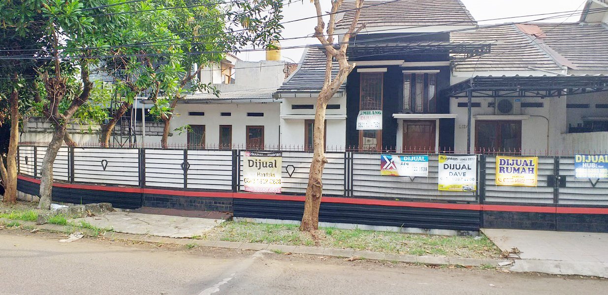 Jual Rumah di Perumahan Permata Legenda Bekasi Dekat Rumah Sakit Mustika Medika Bekasi - 1