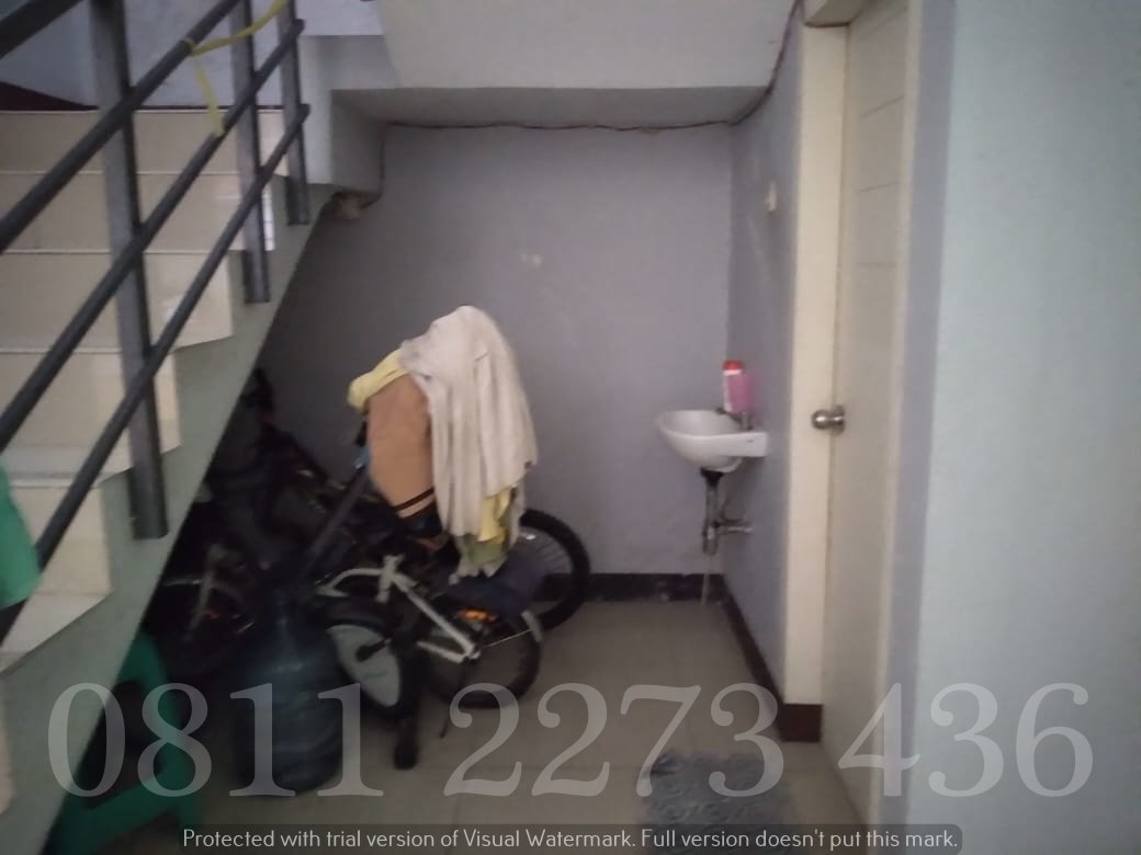 Dijual Rumah Komp. Taman Mutiara Pusat Kota Cimahi Dekat Yogya Plaza Security 24 Jam - 2