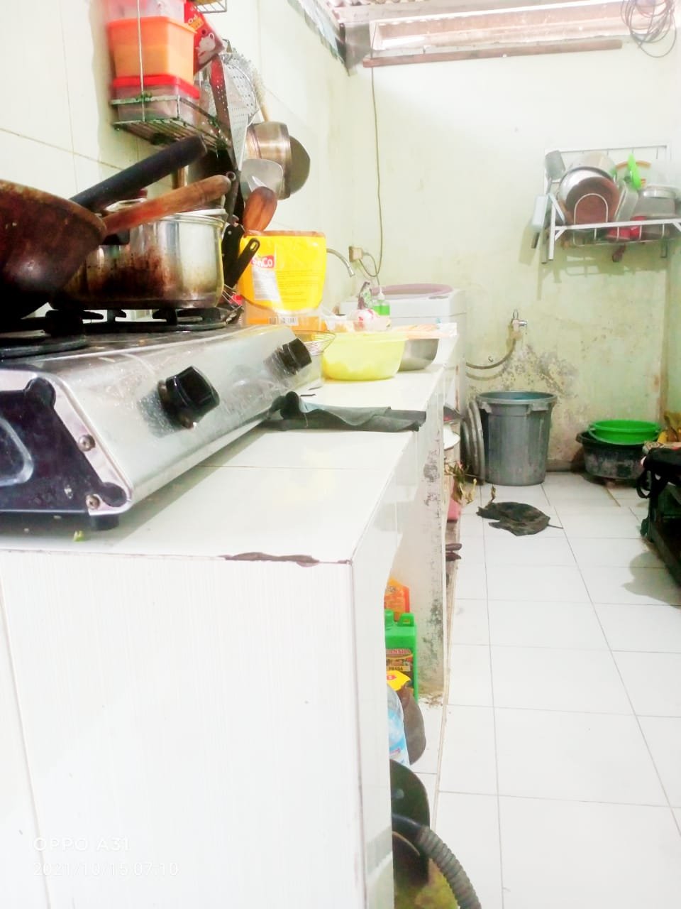 Dijual murah rumah besar pusat kota Malang area kampus dan kuliner - 7