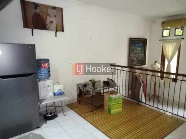 Dijual rumah nyaman siap huni di Bukit Griya - 3