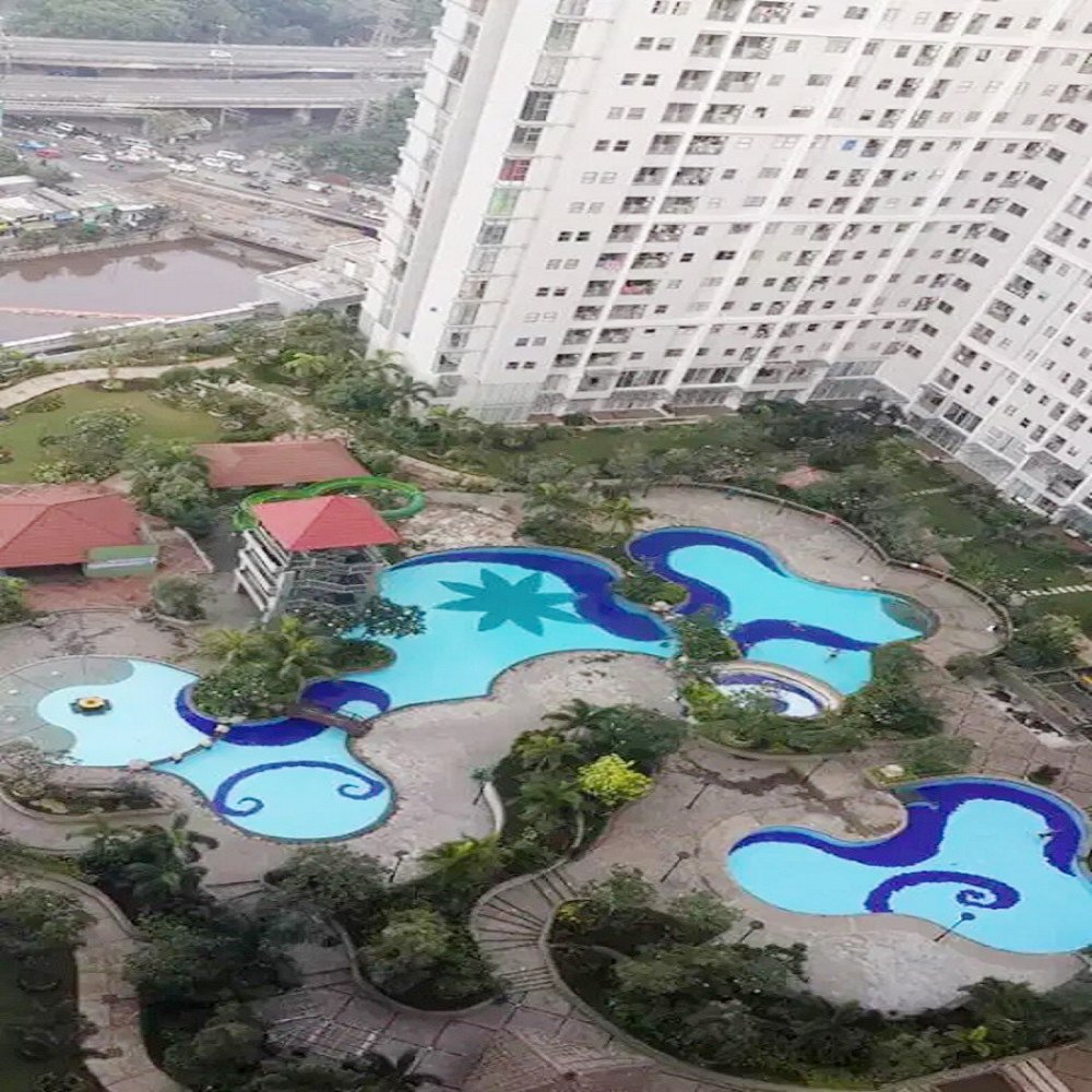 Jual Apartemen Season City 3BR Full Furnished Dekat Mall Ciputra Grogol, Universitas Trisakti, Roxy Square - 2