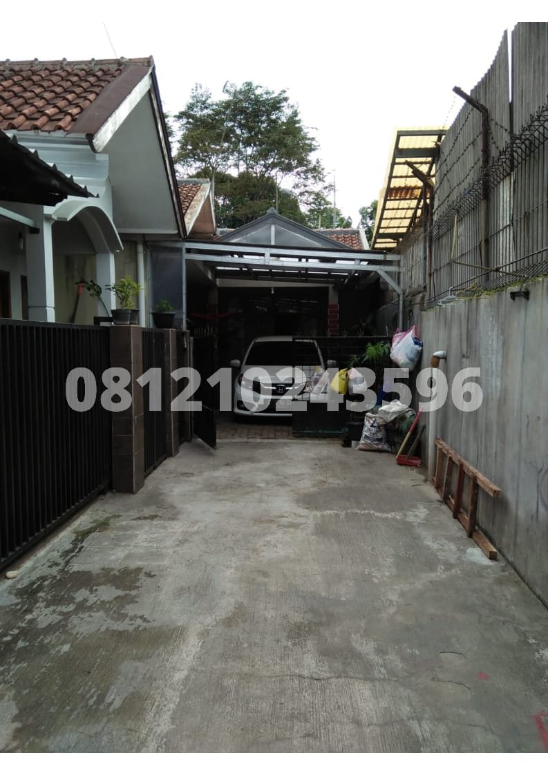 Rumah dijual cihanjuang lokasi strategis SHM - 8