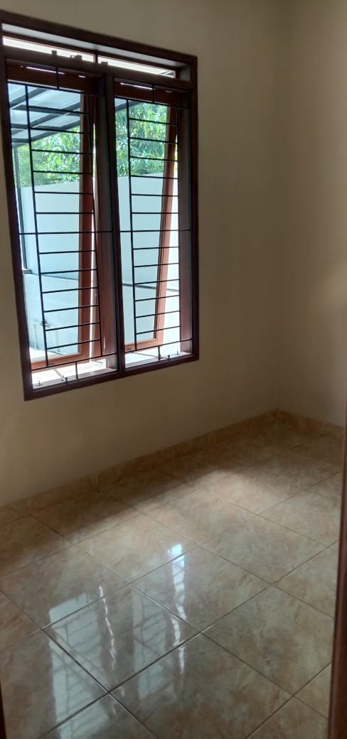 JUAL BU RUMAH ROYAL VIEW LINGKUNGAN NYAMAN - 7