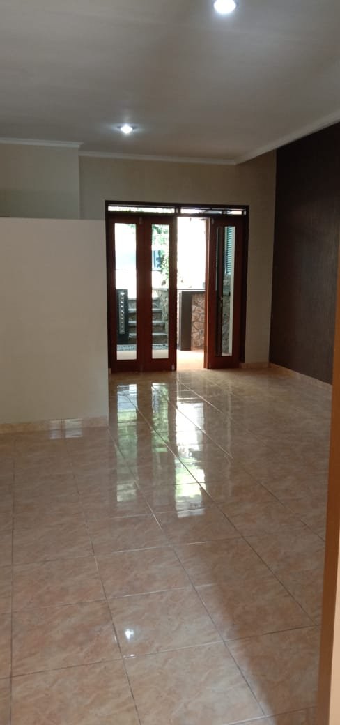 JUAL BU RUMAH ROYAL VIEW LINGKUNGAN NYAMAN - 6