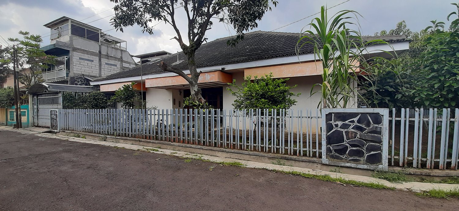 RUMAH SEMI FURNISH DI PARAKAN ASRI KOTA BANDUNG - 4