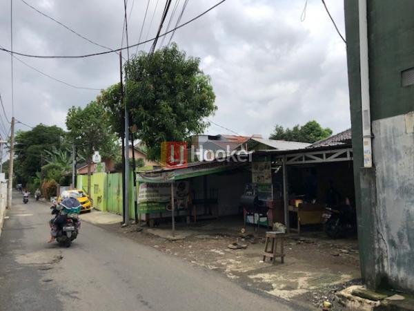 Dijual Rumah Cocok Untuk Kantor dan Usaha Di Cipedak - 4