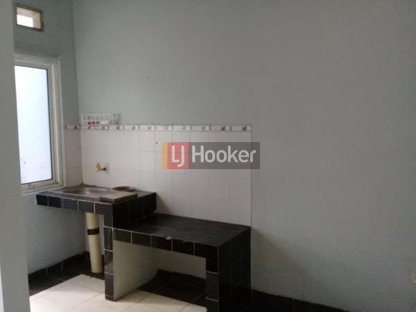 Dijual Murah Rumah di Sawangan Depok - 4