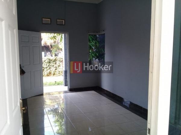 Dijual Murah Rumah di Sawangan Depok - 3