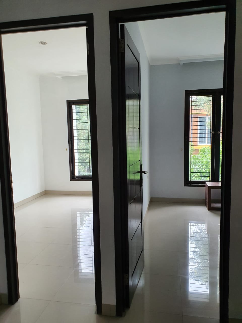 Dijual Rumah Cantik Minimalis Lokasi Strategis di Joglo/Kreo (JakBar - JakSel - Tangerang) - 7