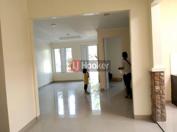 Disewakan Rumah Di Sawangan - 5