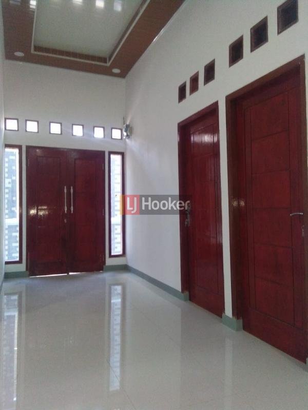Dijual Murah Rumah di Bedahan Sawangan - 13