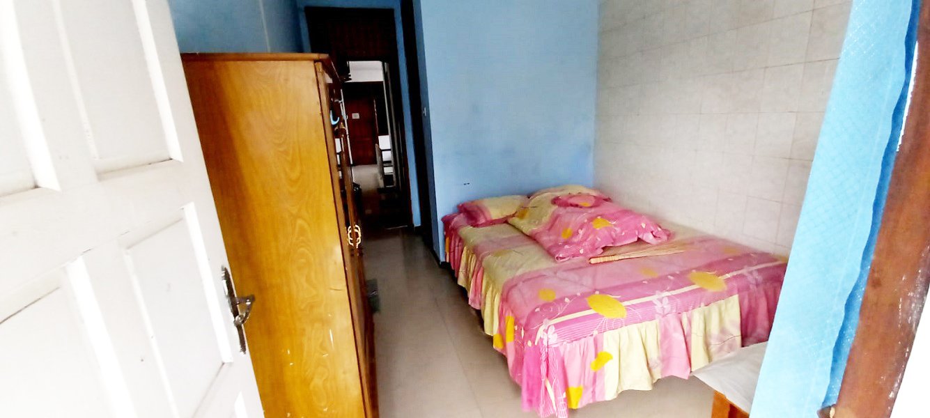 Kost Dekat Universitas Wijaya Kusuma, Mall Ciputra World Surabaya, Mall Lagoon Avenue, Islamic Centre Surabaya - 4