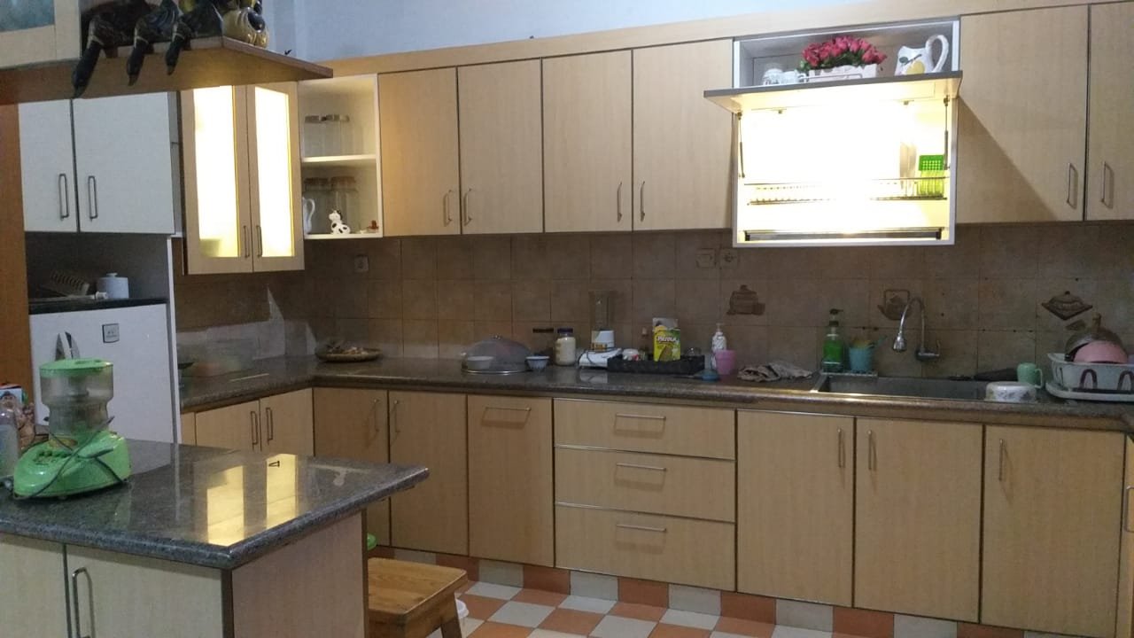 JUAL Rumah Luas Lokasi Strategis di Harapan Baru Regency - 12