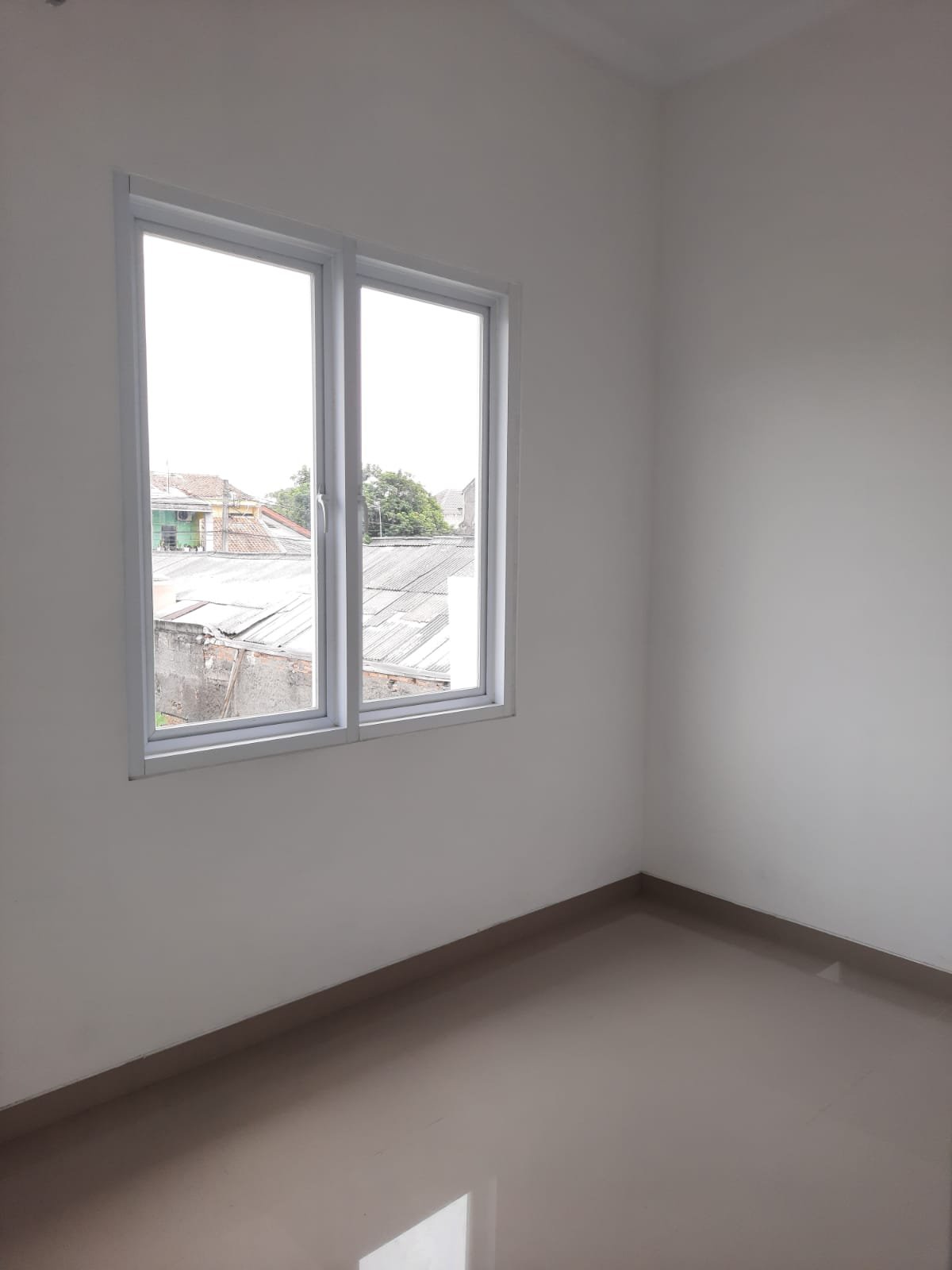 Dijual Rumah Murah Baru BEBAS BANJIR dan Strategis di Mustika Jaya Kota Bekasi - 8