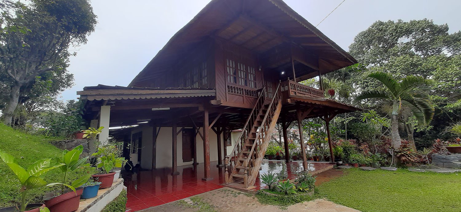 RUMAH TRADISIONAL JOGLO VIEW KOTA BANDUNG MAIN ROAD CIGADUNG - 2