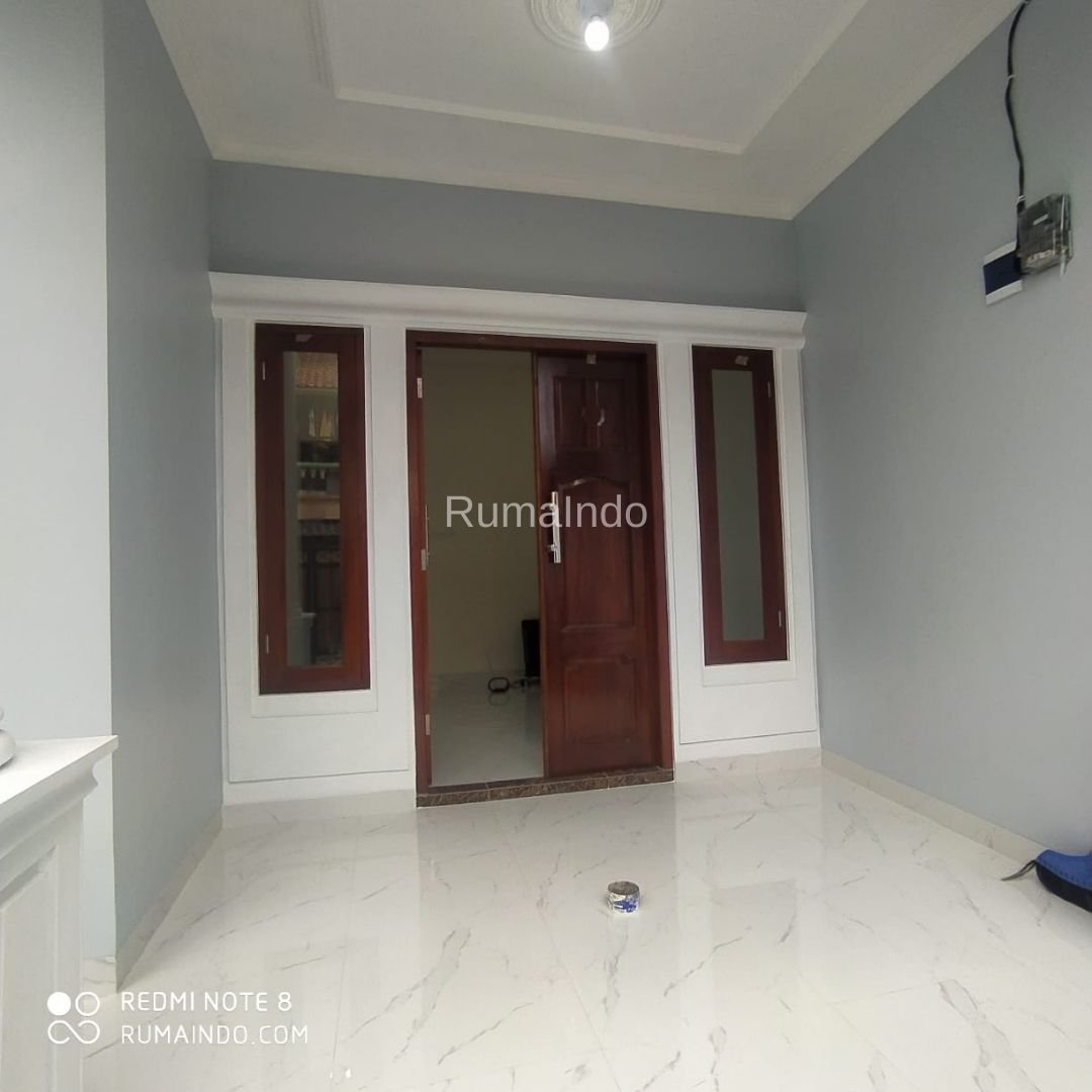 Dijual Rumah Baru Non Cluster di Jln Sirsak Jagakarsa Jakarta Selatan - 4