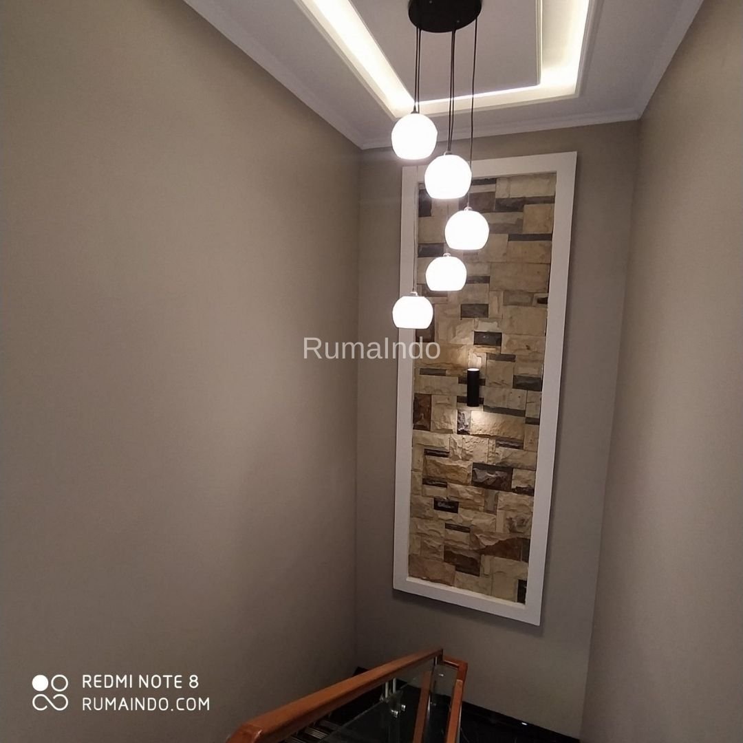 Dijual Murah Rumah Cluster Modern Minimalis Cluster di Kebagusan Jakarta Selatan - 8