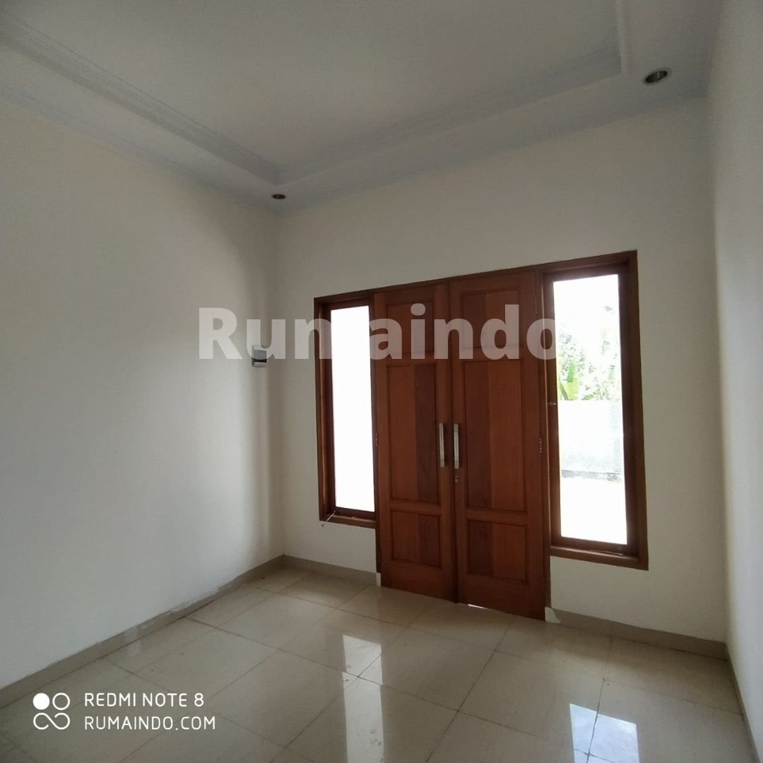 Rumah di Jual Dalam Cluster di Jl Aselih, Jagakarsa - 4