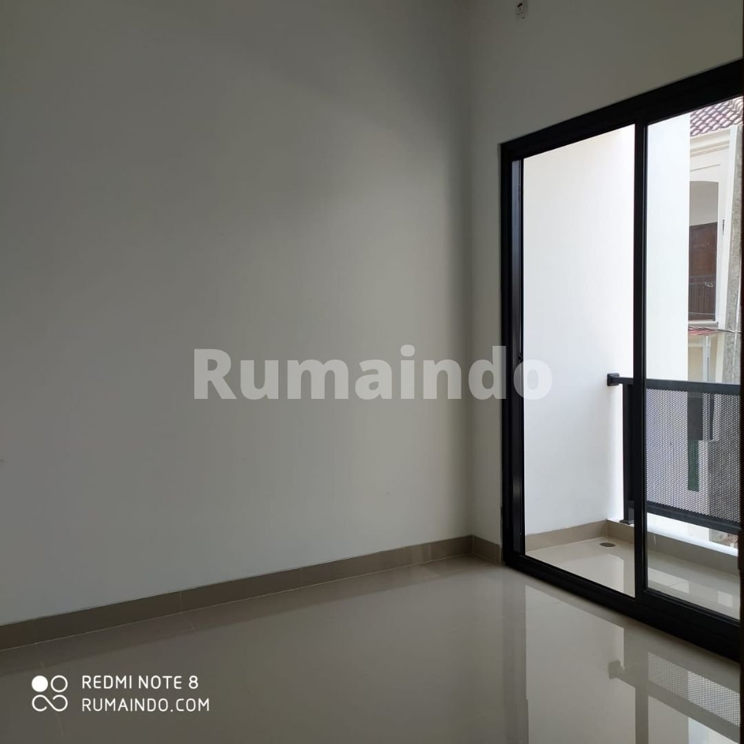 Dijual Murah Rumah Cluster Matoa Golf Tanah Baru Depok - 8