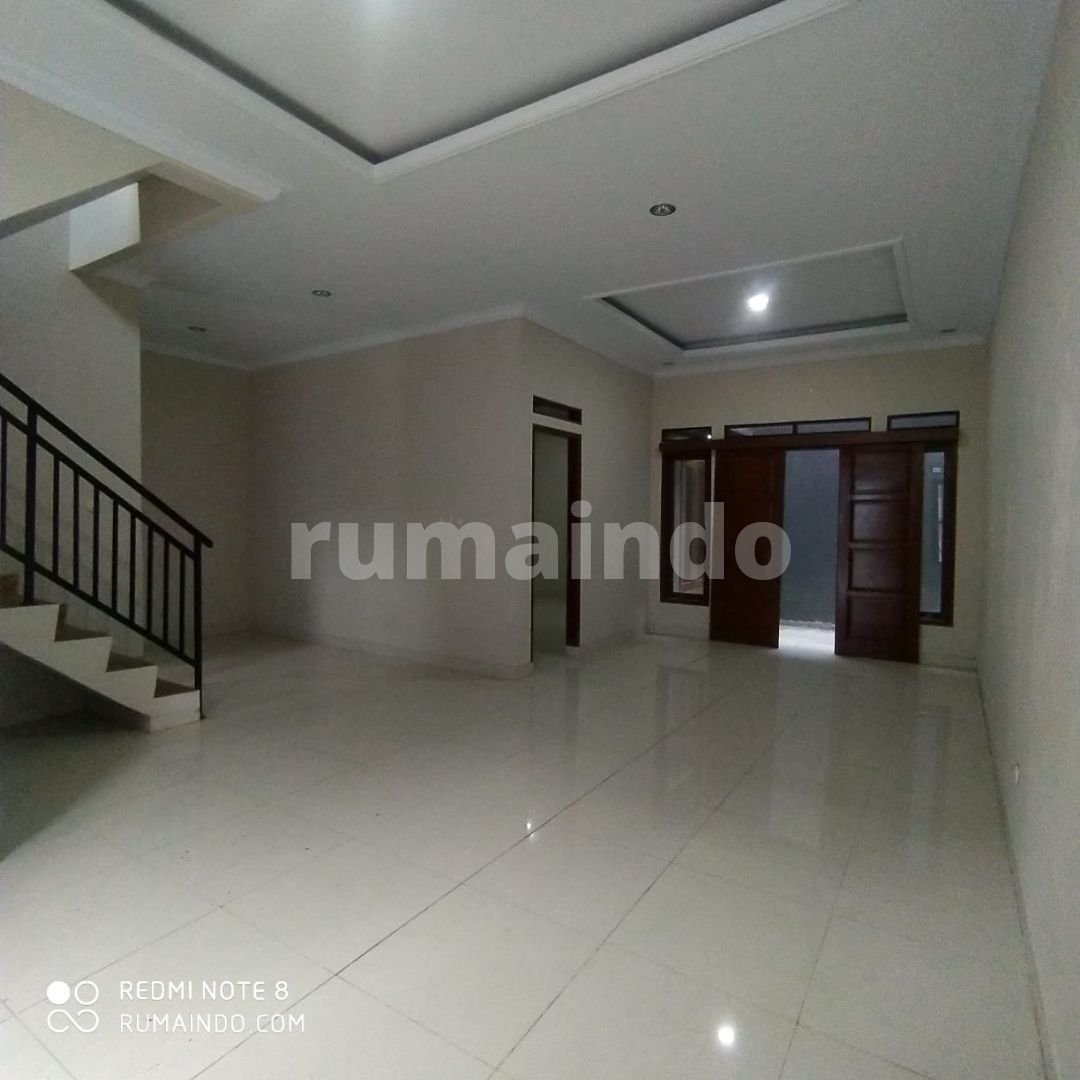 Dijual Murah Rumah Cluster Meinhaus Jagakarsa Jakarta Selatan - 2