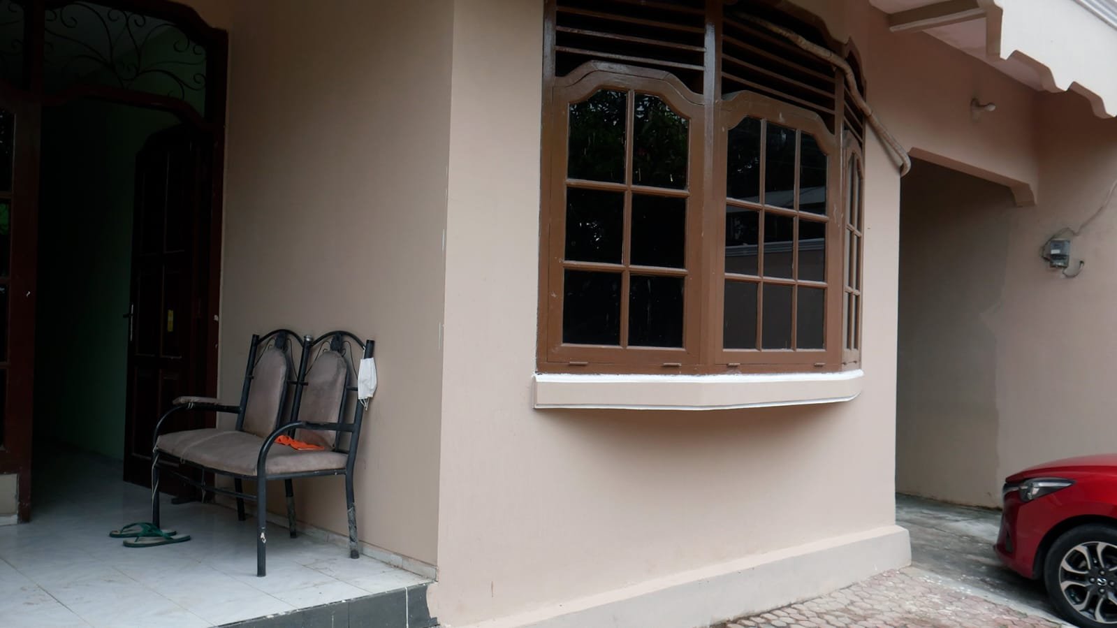 JUAL RUMAH HITUNG TANAH Dalam Komplek Perumahan Daerah Petukangan Selatan - 11