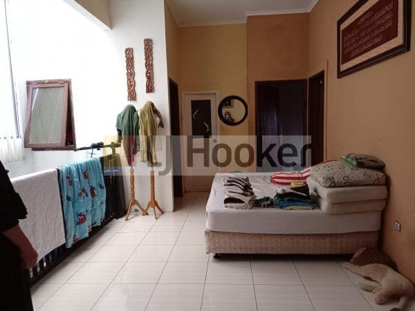 Dijual Rumah 2 lantai asri, nyaman, aman dalam cluster one gate di Bojongsari Depok - 13