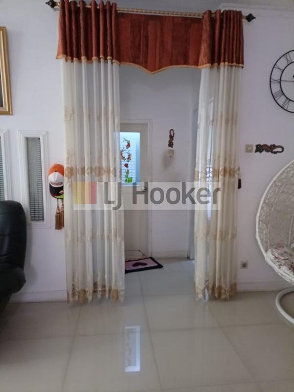Dijual Rumah 2 lantai asri, nyaman, aman dalam cluster one gate di Bojongsari Depok - 8