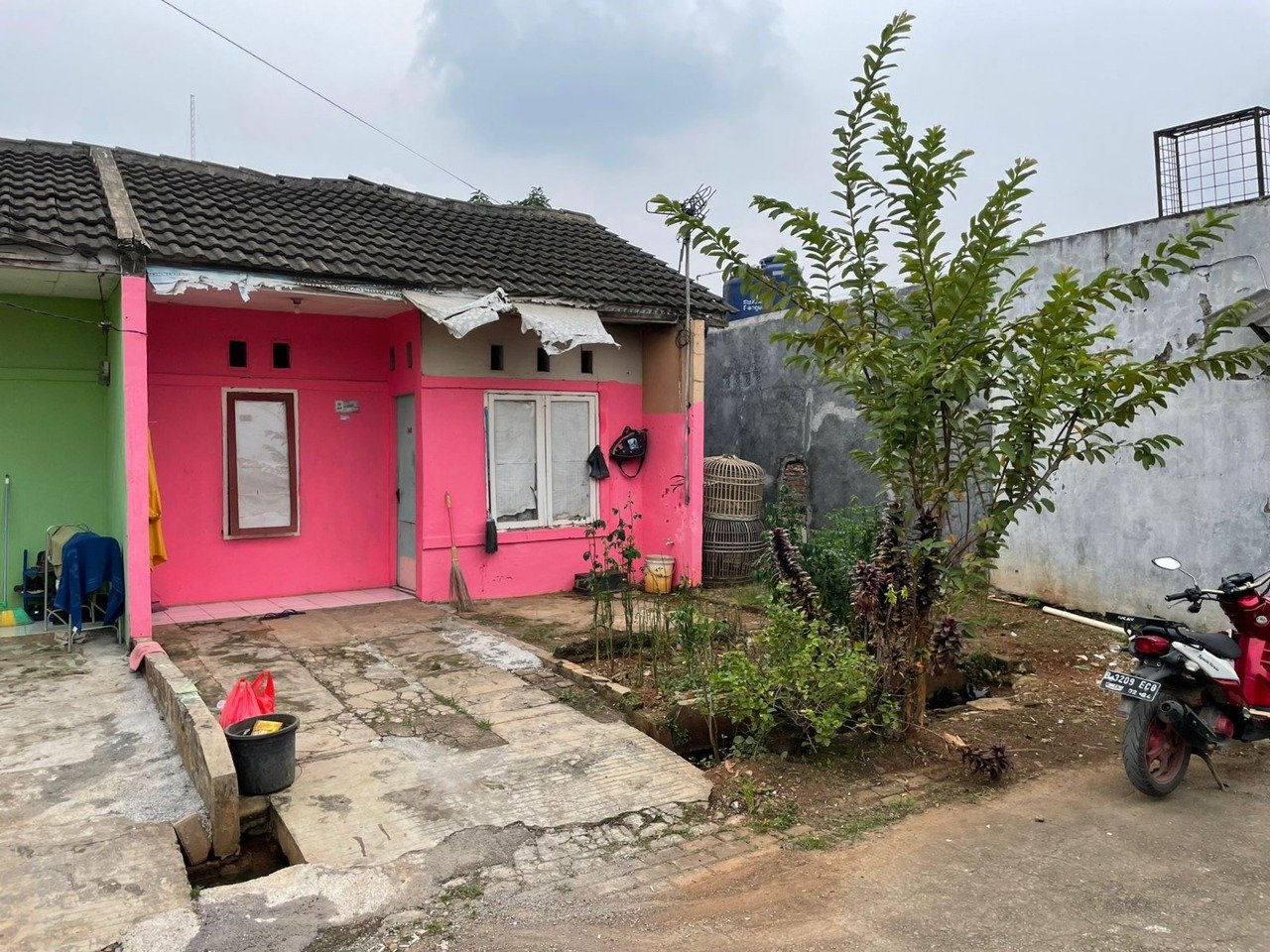 Dijual Murah Rumah Pojok dalam Cluster Ada Sisa Tanah - 4