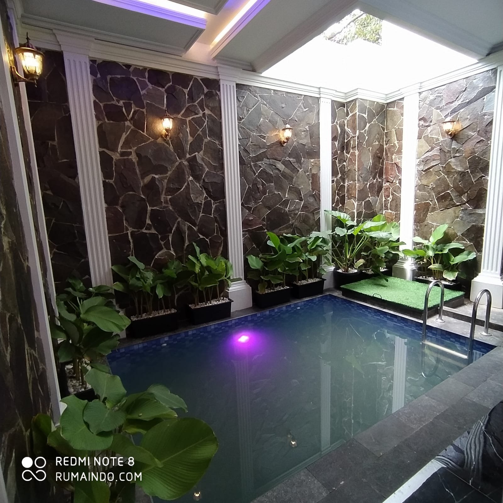 Rumah Mewah Ada Kolam Renang di Kebagusan Jakarta Selatan - 5