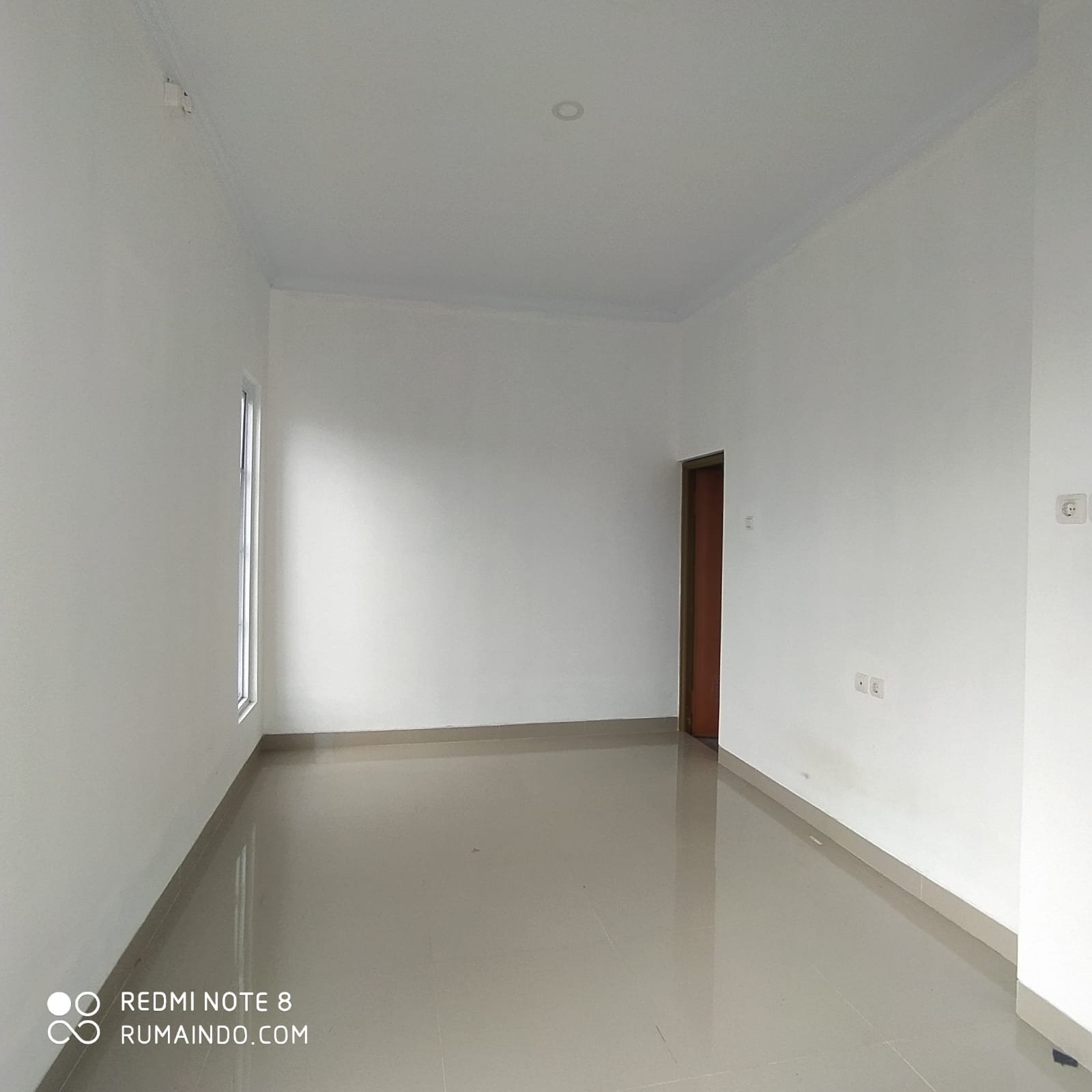 Dijual Murah Rumah Cluster di Warung Sila Jagakarsa Jakarta Selatan - 9