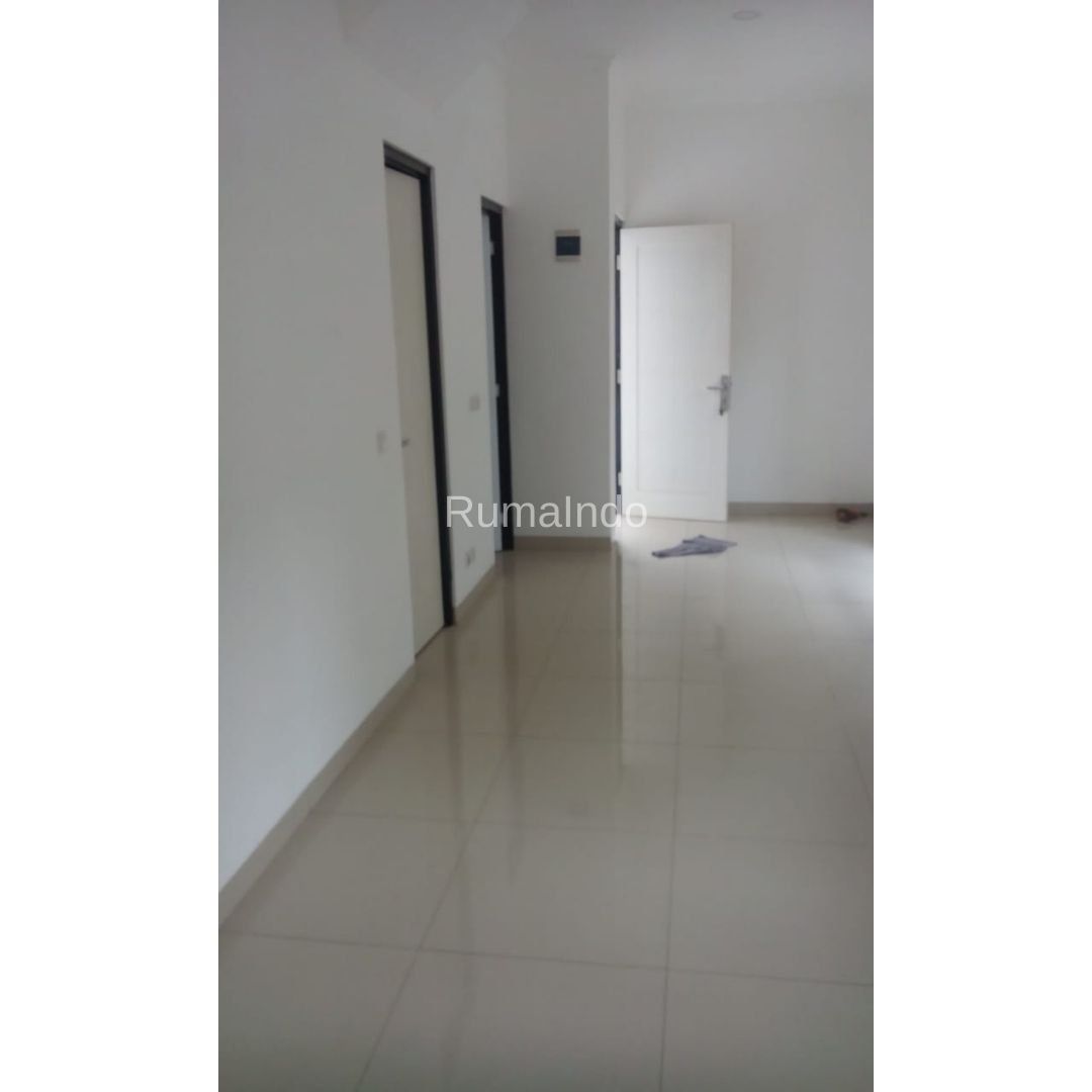 Dijual Rumah di Jln Walet Tipar Selatan, Semper Jakarta Utara - 9