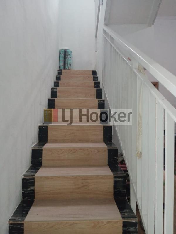 Dijual Rumah Mewah di Limo, Depok - 12