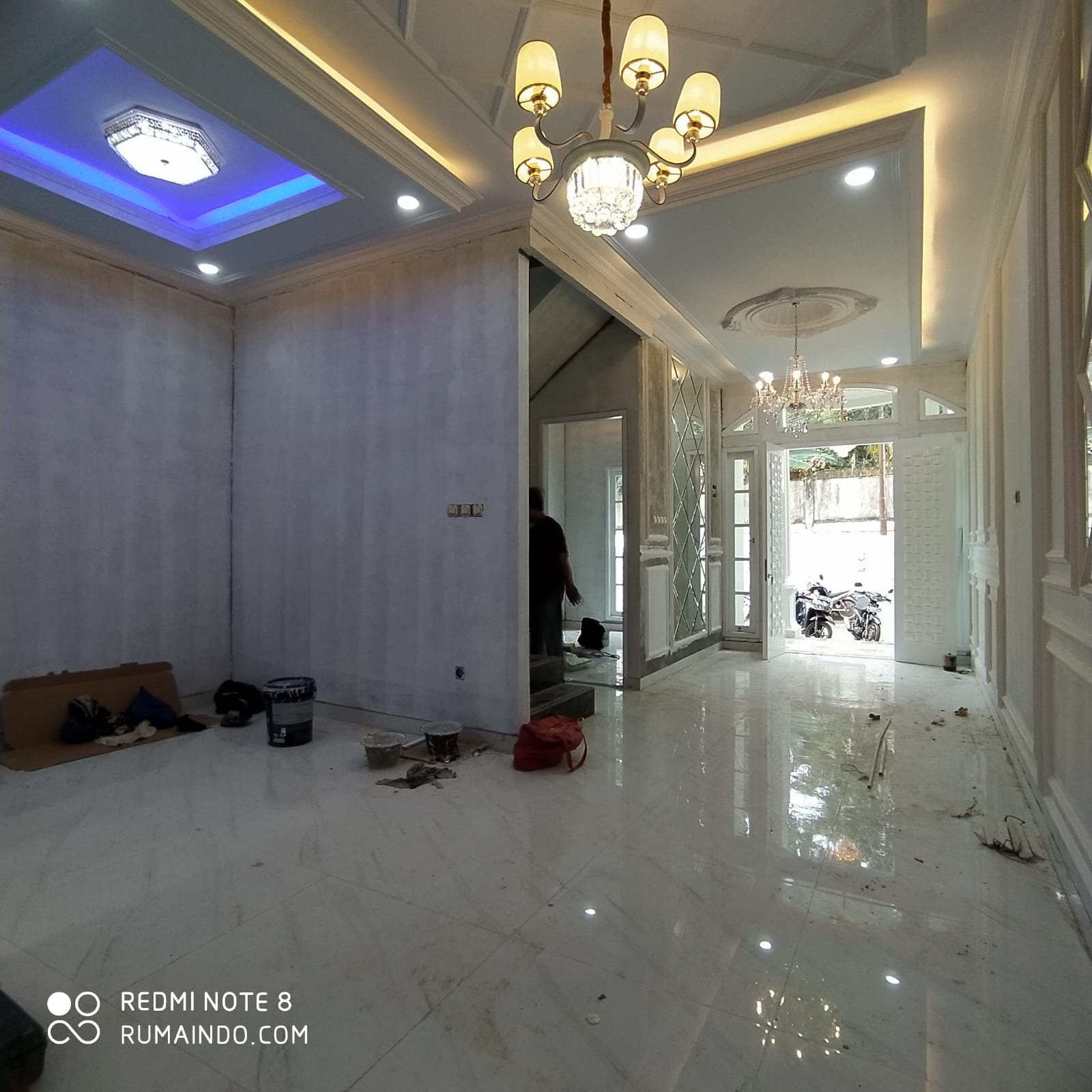 Dijual Rumah Classic Eropa Ada Kolam Renang di Jln Kebagusan Jakarta Selatan - 4