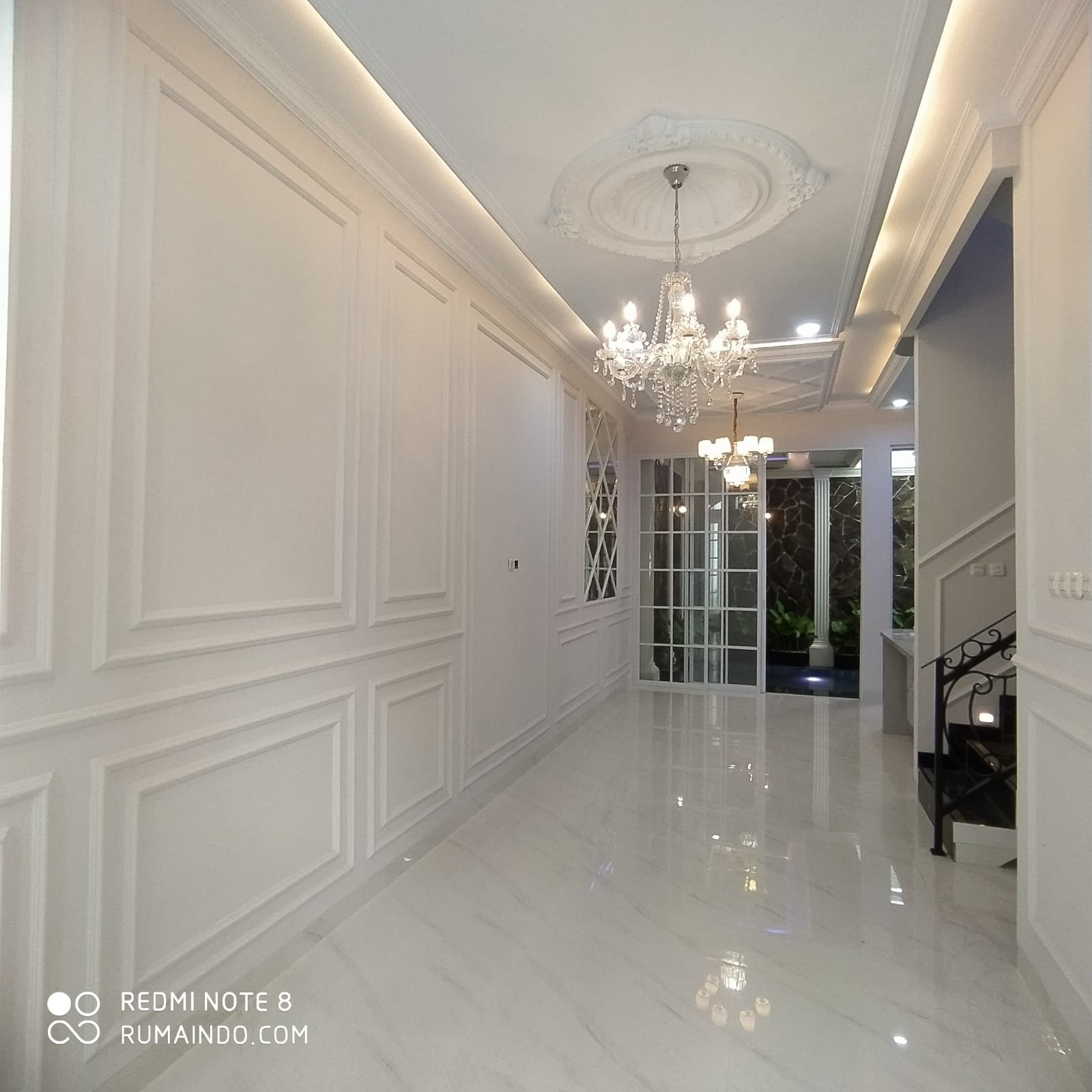 Dijual Murah Rumah Mewah Ada Kolam Renang di Kebagusan Jakarta Selatan - 3