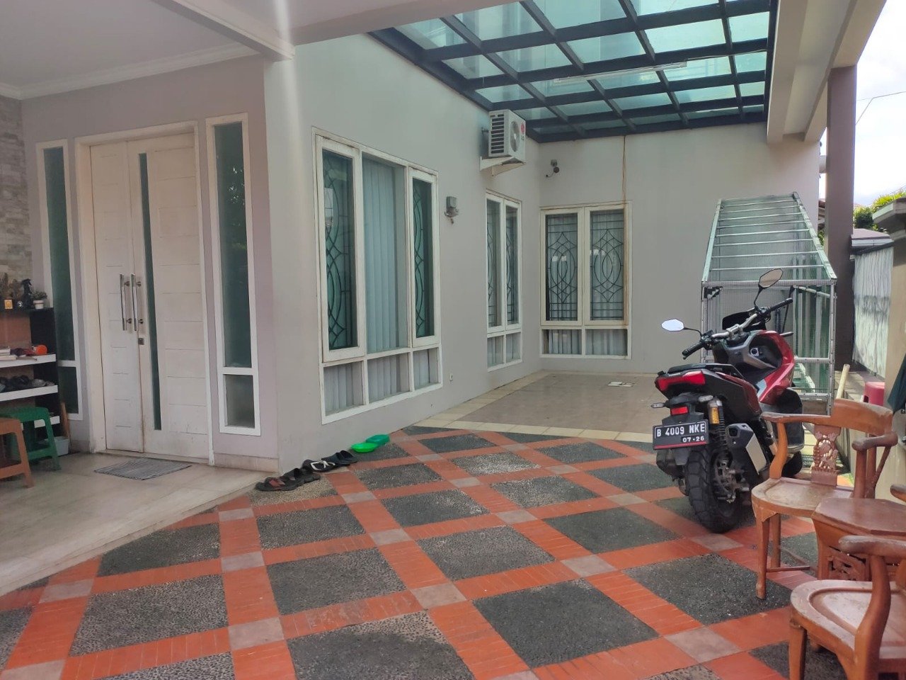 Jual Rumah Siap Huni Daerah Pamulang, Akses Mudah, Banyak Fasilitas - 2