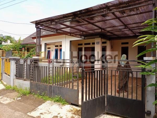 Dijual Murah Rumah di Cilodong, Depok - 9