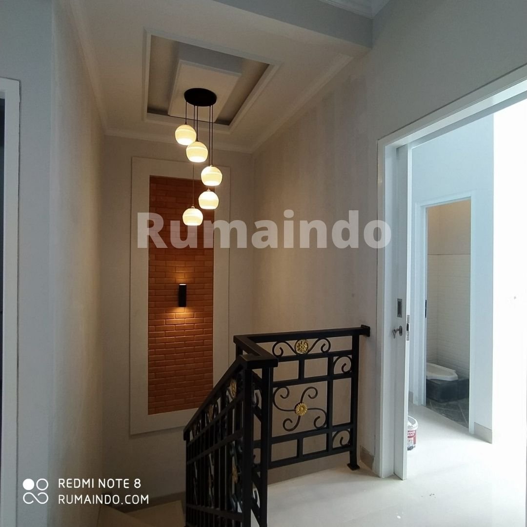 Dijual Murah Rumah Cluster Classic Minimalis di Tanjung Barat Jakarta Selatan - 8