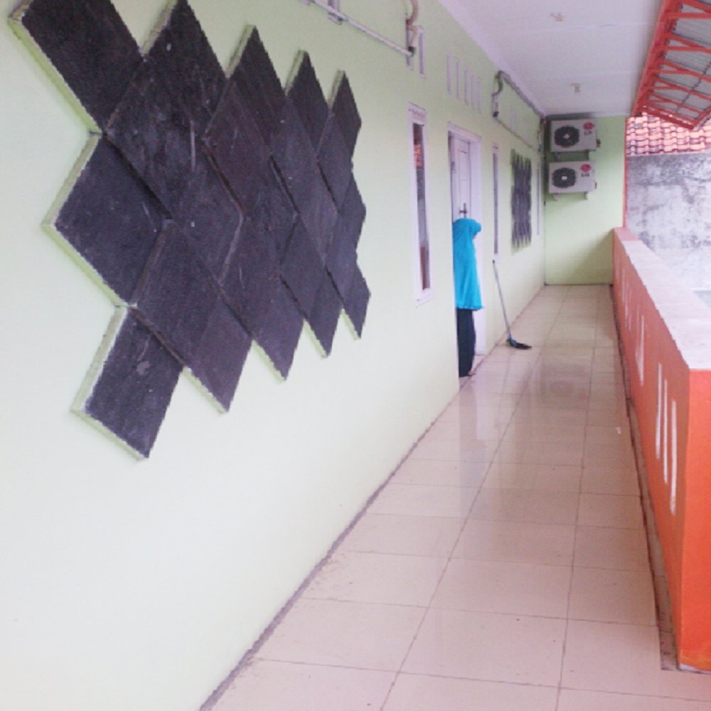 Kost Dekat Kampus Unindra, Stasiun Tanjung Barat, AEON Mall Tanjung Barat, RSUD Pasar Rebo, Gedung Antam - 4