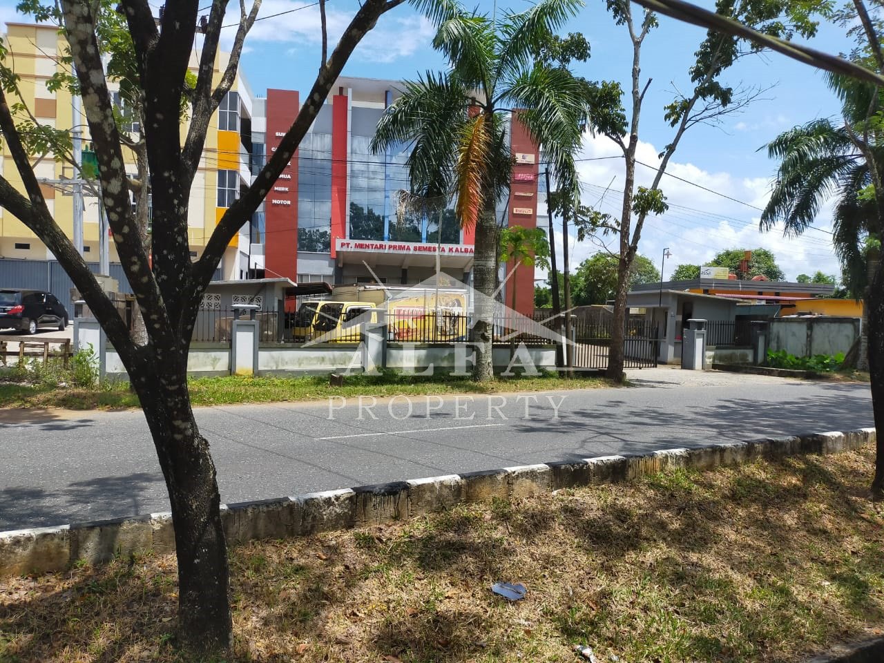 Tanah Ahmad Yani 2, Pontianak, Kalimantan Barat - 5