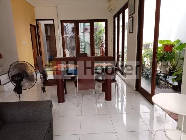 Disewakan Rumah 2 lantai ,cantik, asri, nyaman, aman dalam Town House di Ciganjur JakartaSelatan - 16