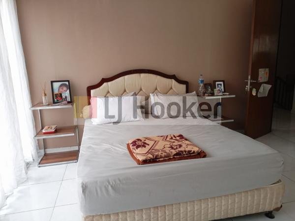 Disewakan Rumah 2 lantai ,cantik, asri, nyaman, aman dalam Town House di Ciganjur JakartaSelatan - 6