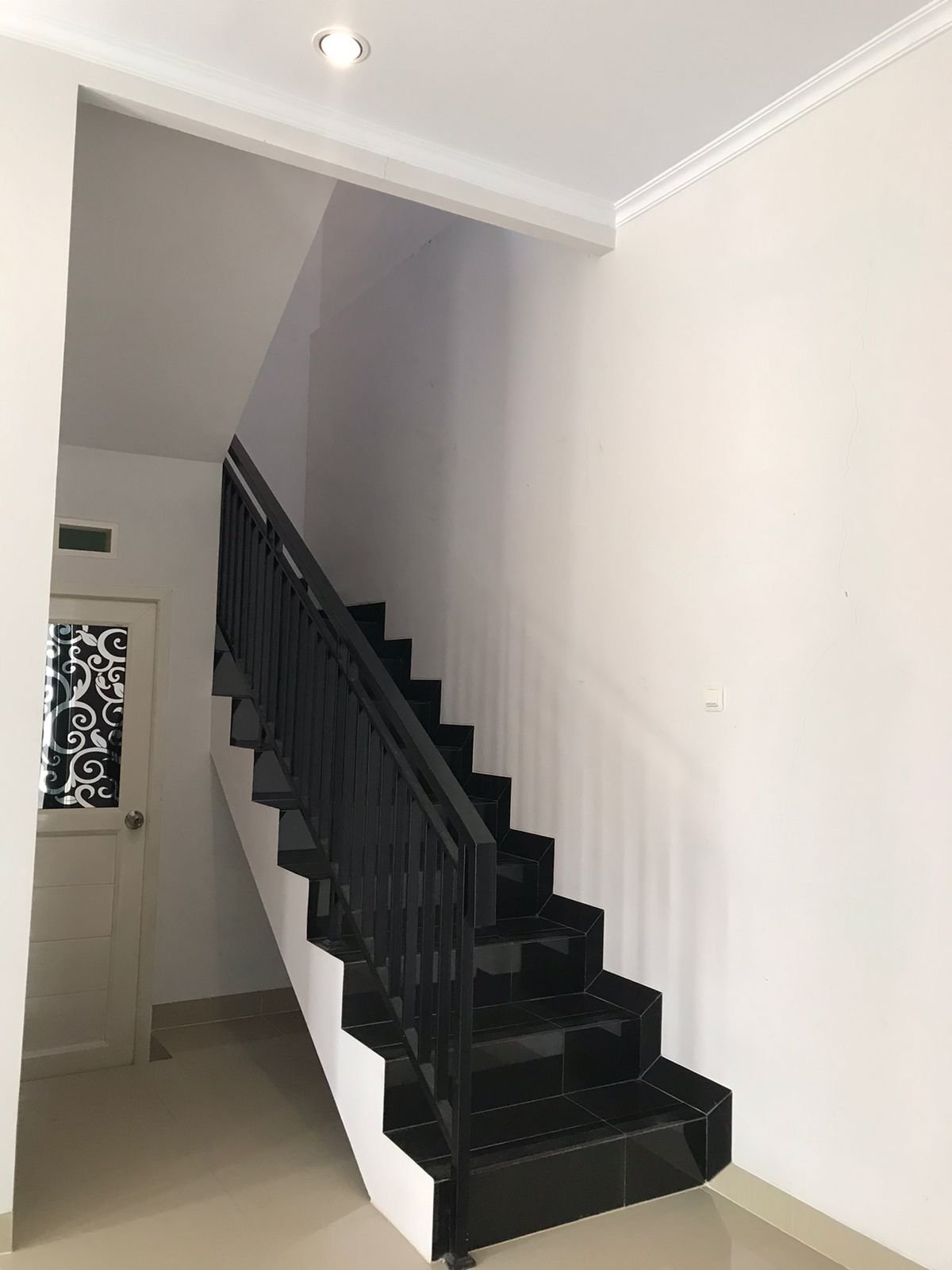 Dijual Murah Rumah Cluster di Jln Raya Kahfi 2 Jagakarsa Jakarta Selatan - 3
