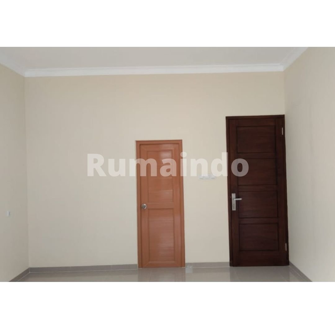 Dijual Murah Rumah Cluster di Jln Taman Sari Lebak Bulus Cilandak Jakarta Selatan - 7