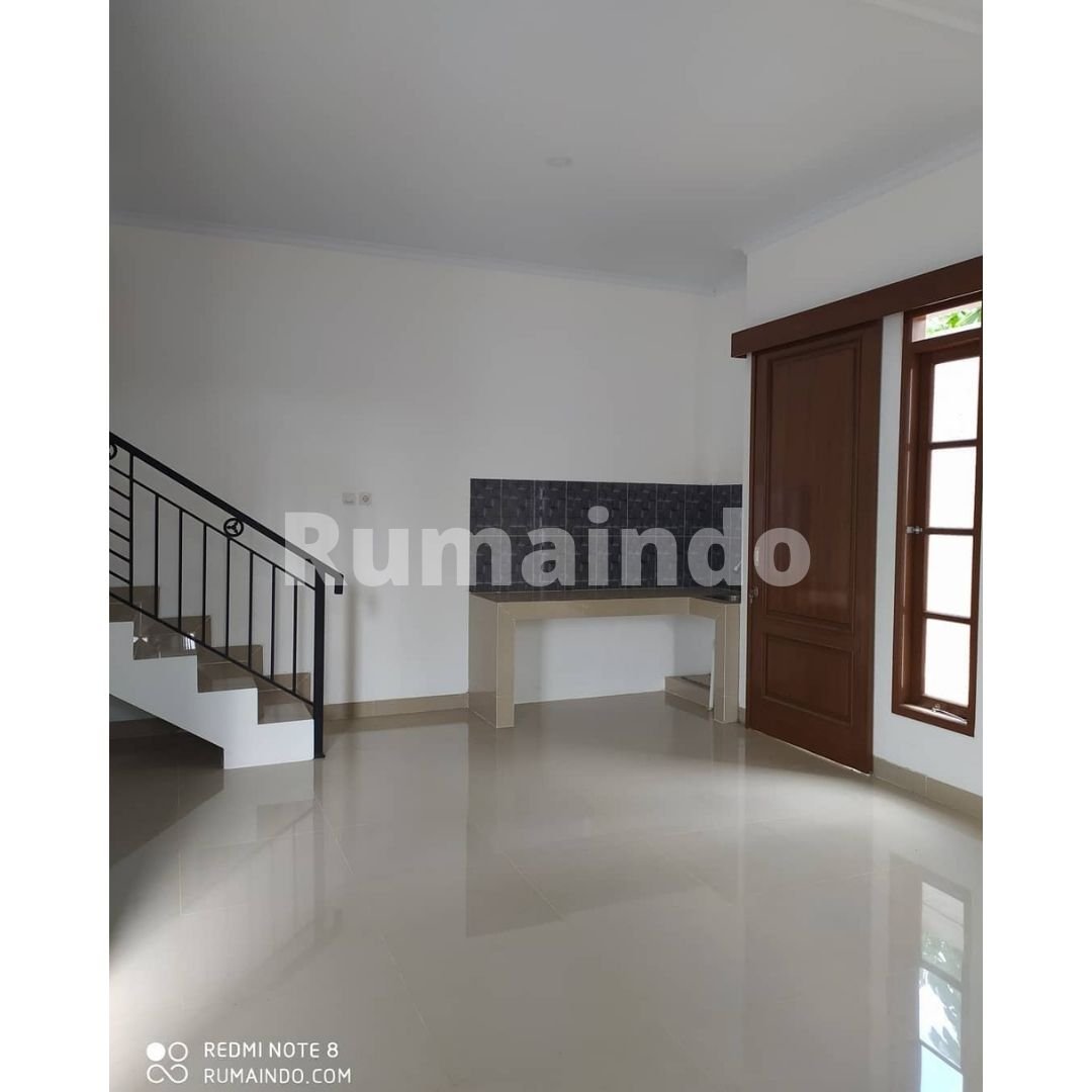 Dijual Murah Rumah Cluster di Jln Raisan Jagakarsa Jakarta Selatan - 5