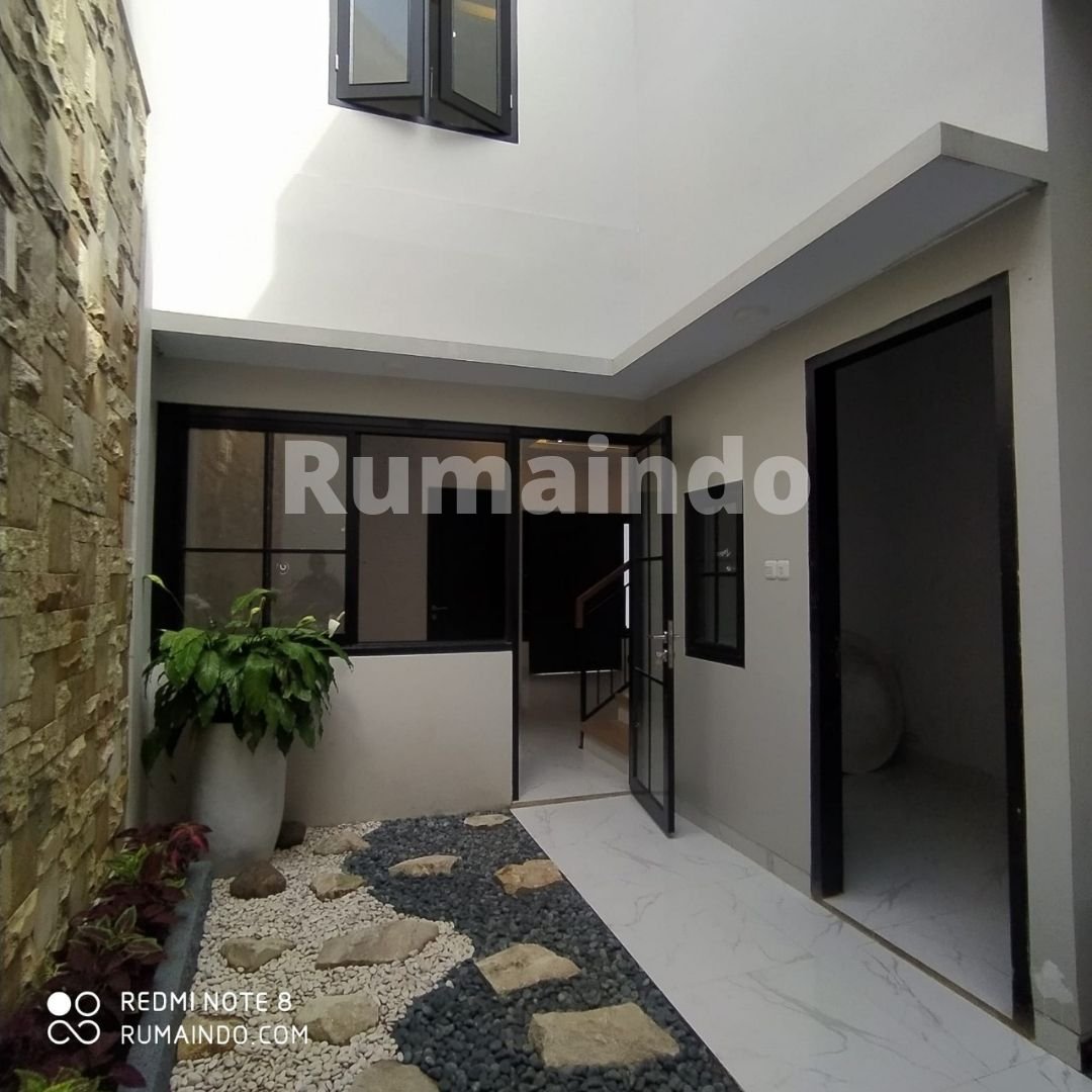 Dijual Murah Rumah Classic Modern Di Kahfi 2 Jagakarsa Jakarta Selatan - 6