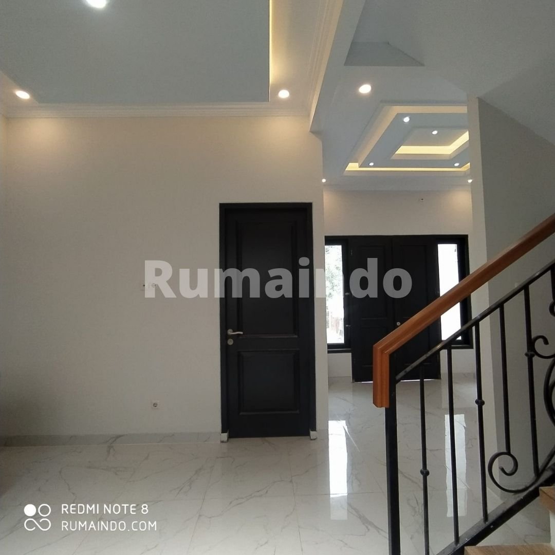 Dijual Murah Rumah Classic Modern Di Kahfi 2 Jagakarsa Jakarta Selatan - 5