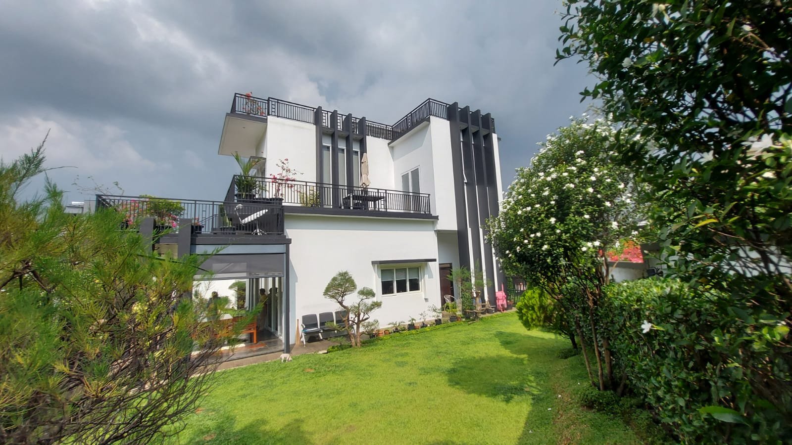 Dijual Rumah Kualitas Premium Cluster Parahyangan Golf - 11